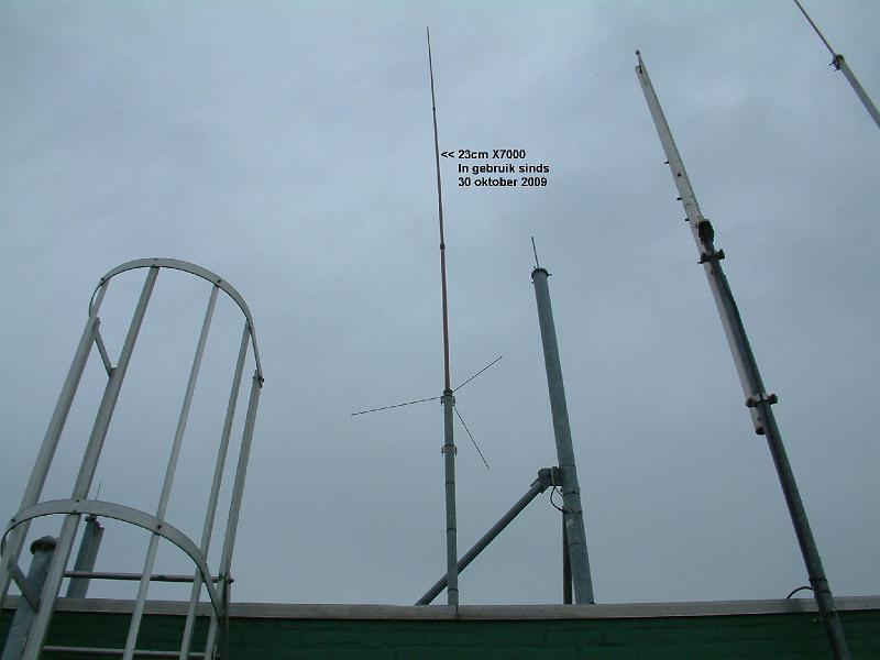 De X7000 antenne in gebruik sinds 30 oktober 2009.JPG
